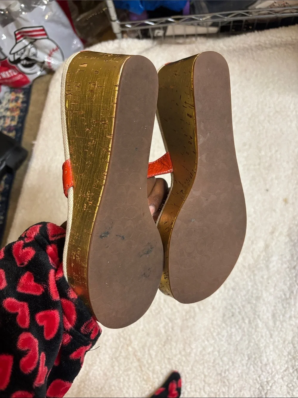 Coach Turnlock Striped Wedge Thong Sandals Orange Red White Gold 8.5